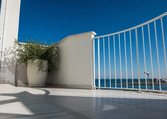 Hotel Cicò Torre Santa Sabina