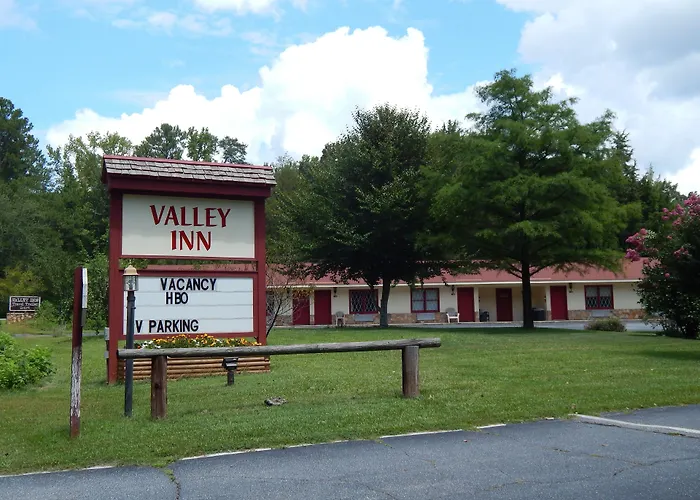 Valley Inn - Hamilton Ga