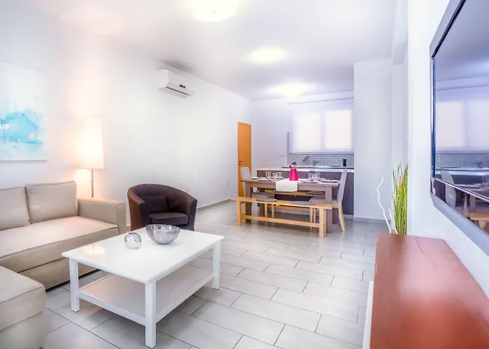 Napian Suites Ayia Napa