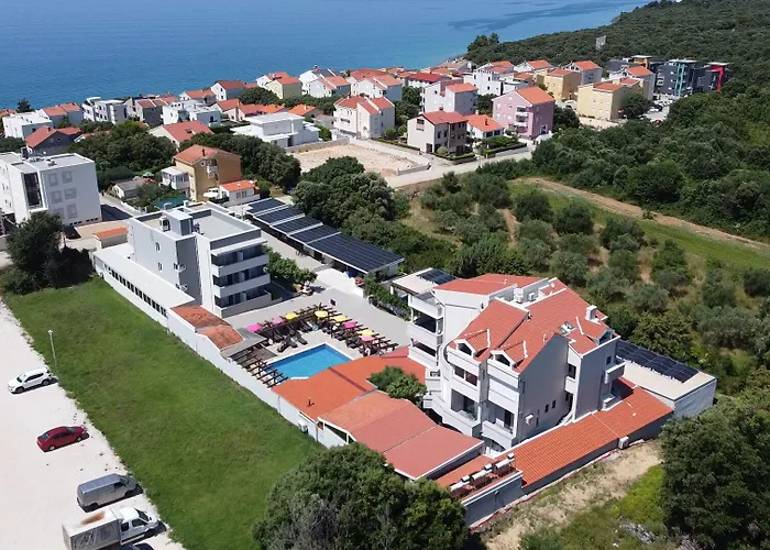 Aparthotel Plat Kožino