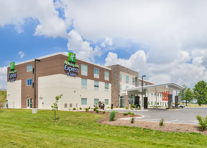 Holiday Inn Express & Suites Salem By Ihg