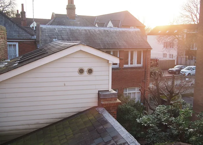 The Coach House Hotel Canterbury