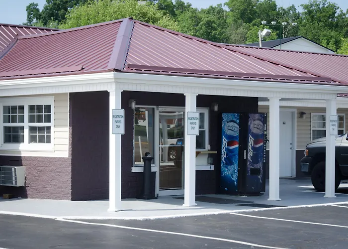 Turnpike Motel