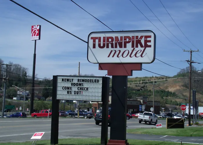 Turnpike Motel