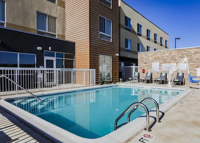 Fairfield Inn & Suites By Marriott Pecos
