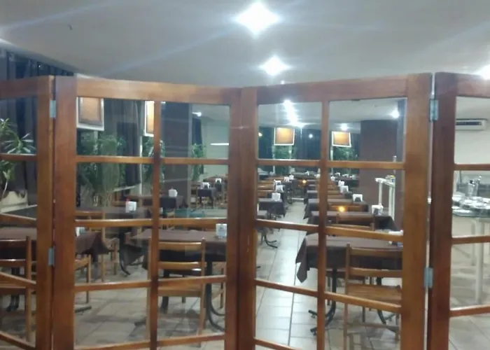 Stratus Vila Hotel