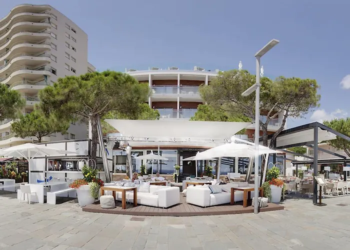 Cosmopolita Hotel Boutique & Spa Platja d'Aro 
