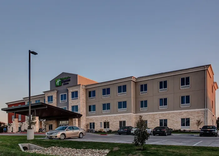 Holiday Inn Express & Suites Gatesville - N. Ft Hood By Ihg