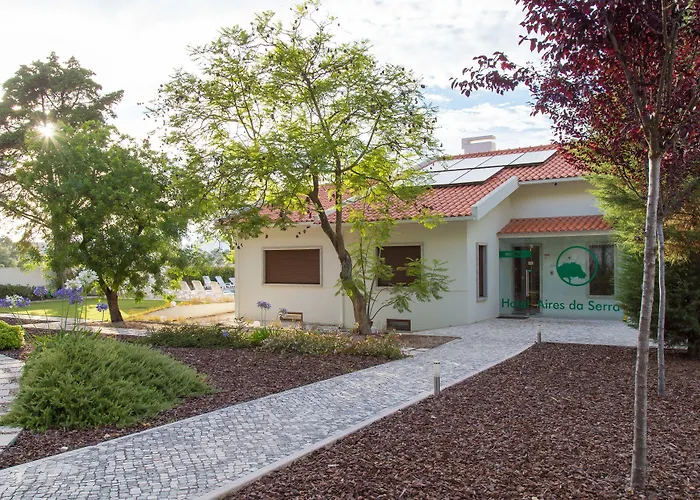 Aires Da Serra Hotel Torres Novas