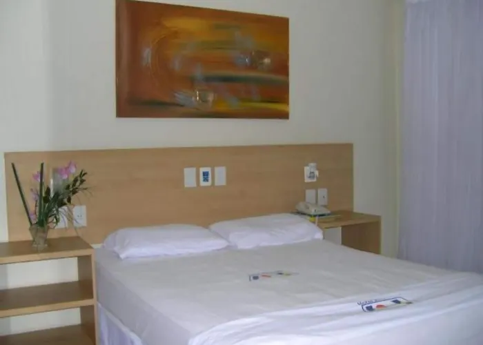 Hotel Piramide Pituba - Rua Pernambuco Salvador