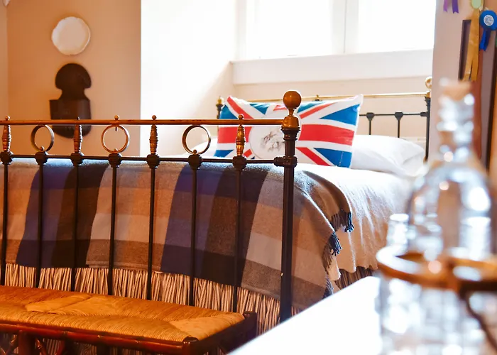 The English Merchant'S Inn