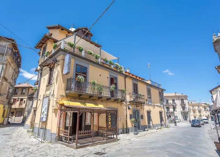 Hotel Conte Ruggero Serra San Bruno