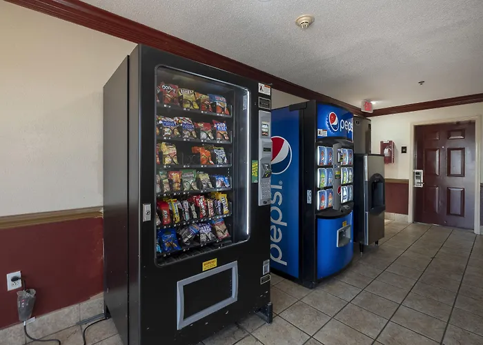 Red Roof Inn & Suites Pensacola-Nas Corry Beach Haven