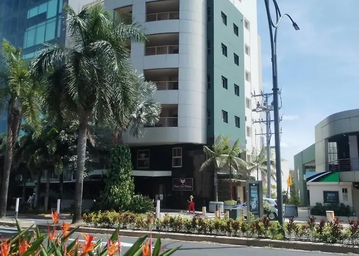 Suites Las Palmas, Hotel & Apartments. San Salvador