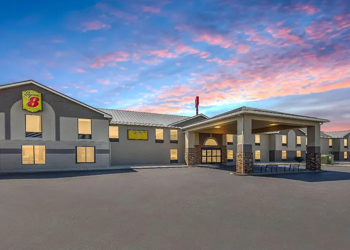 Super 8 By Wyndham Shepherdsville - Louisville South I65