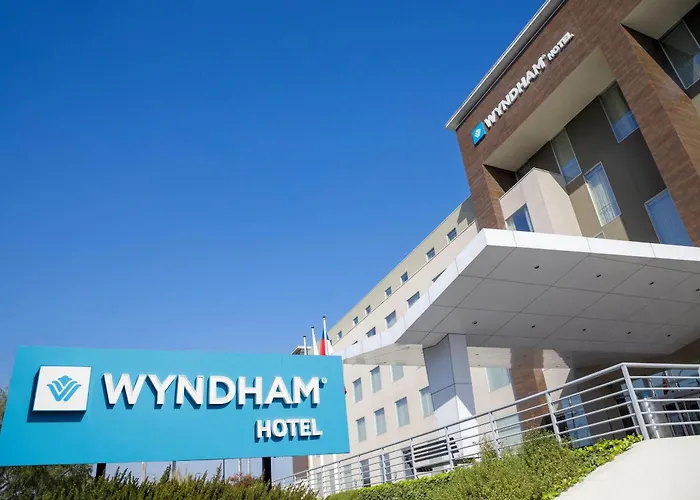 Hotel Wyndham Santiago Aeropuerto