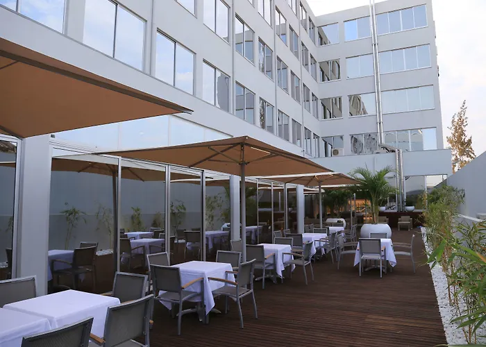 Fly Hotel