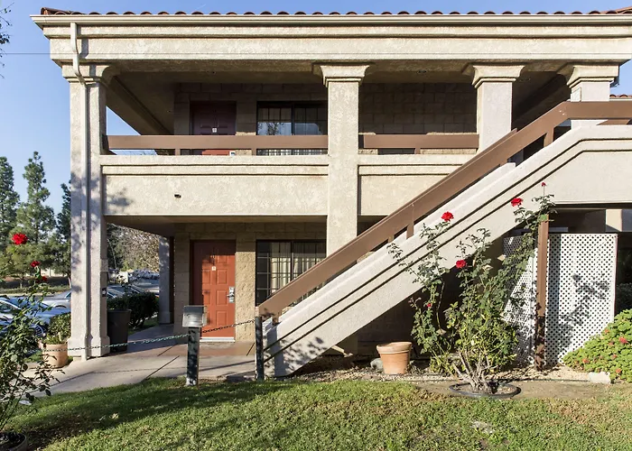 Premier Inns Thousand Oaks
