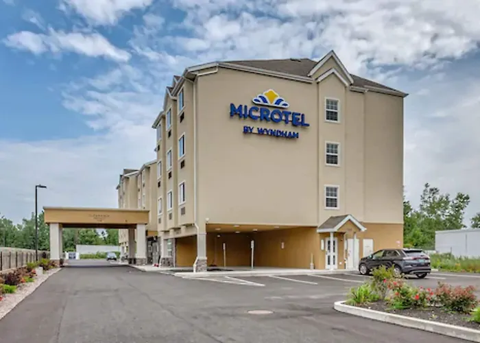 Microtel Inn & Suites By Wyndham Niagara Falls