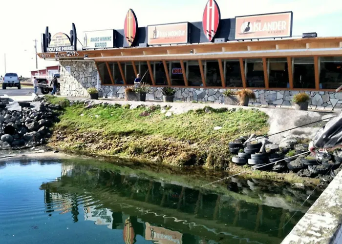 Islander Westport