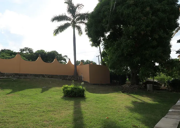 Enchanted Villas Inn Montego Bay