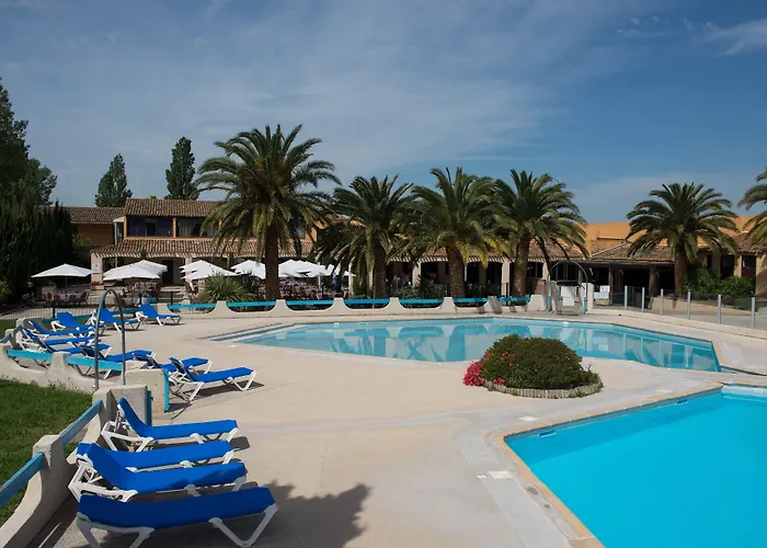 Aparthotel Adonis Arles By Olydea