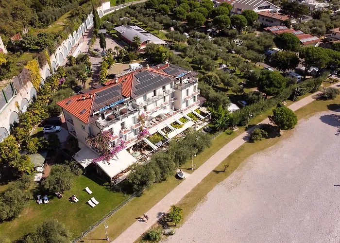 Hotel Baia Azzurra - Lake Front Torbole Sul Garda
