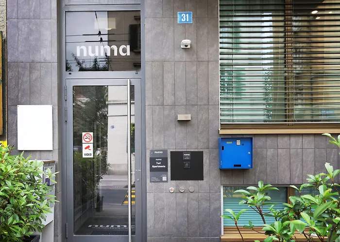 Iq130 Apartment Hotel Zurique