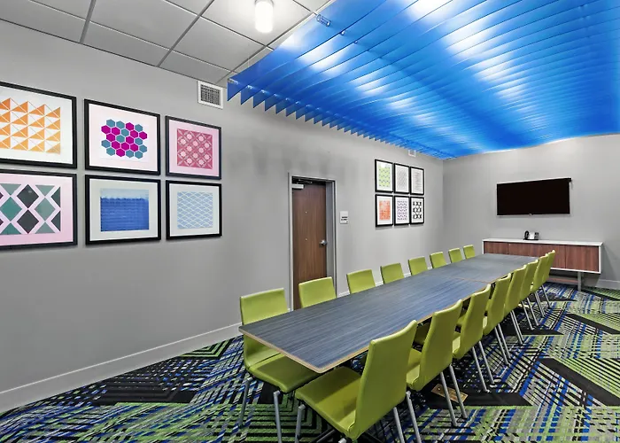 Holiday Inn Express And Suites Chanute By Ihg