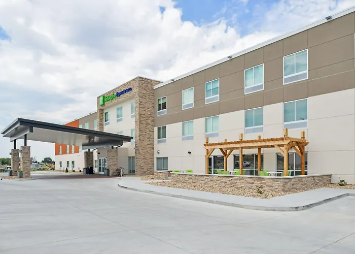 Holiday Inn Express & Suites - Chadron By Ihg