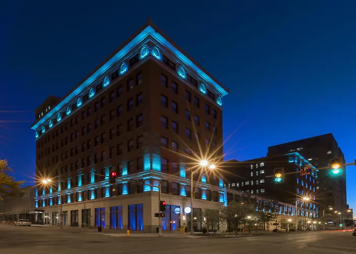 The Current Iowa, Autograph Collection Hotel Davenport
