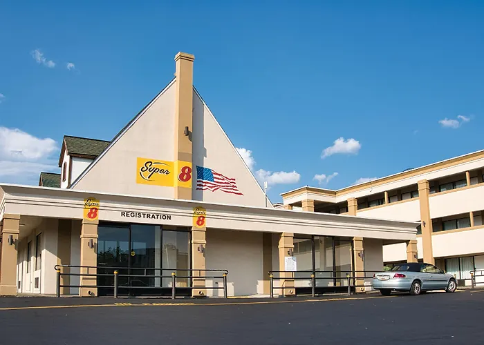 Super 8 Alexandria By Wyndham Hotel
