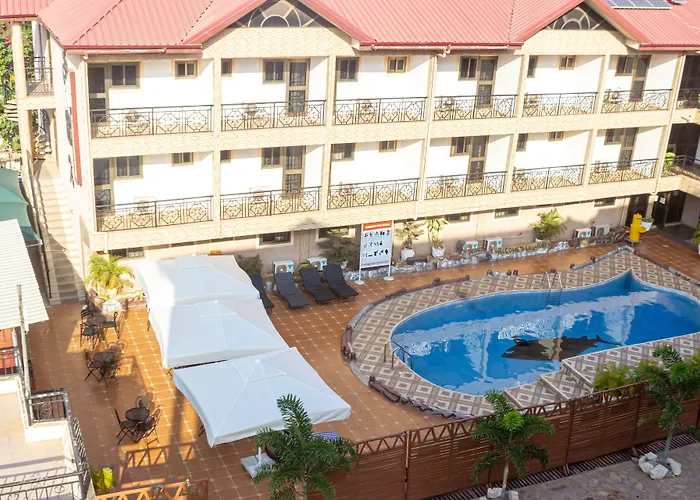 Lou Ralph Hotel