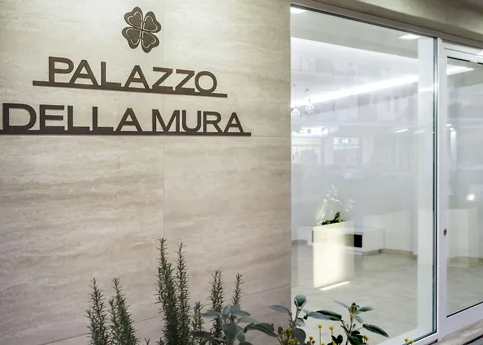 Palazzo Della Mura