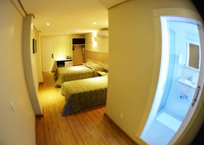 Golden Hotel - O Mais Central - Pet Friendly Chapecó