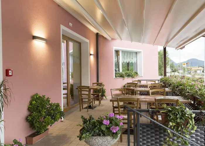 Alma Living Hotel- Al Girarrosto Venzone