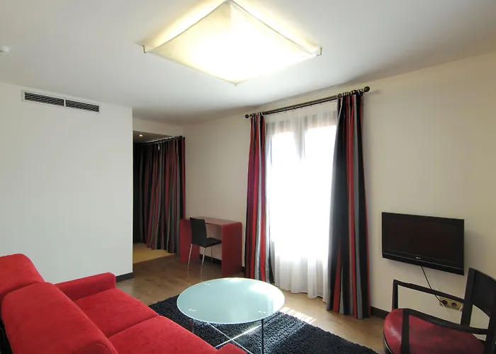 Hotel Cienbalcones Daroca