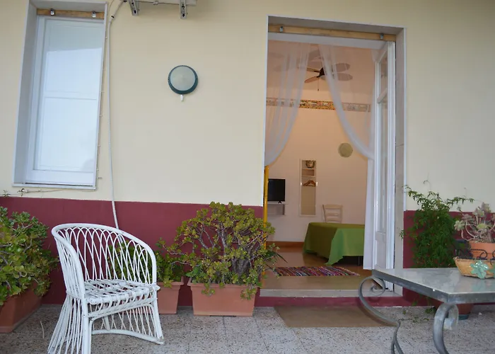 Pupi Catania Etna B&B - #viaggiosiciliano Aci Castello
