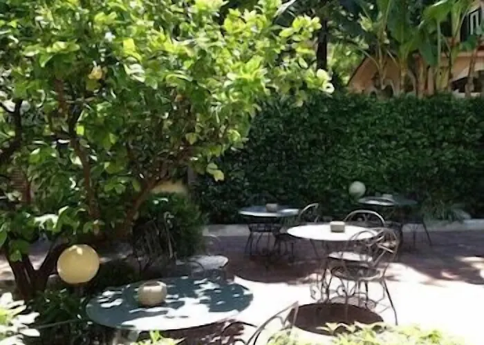 Hotel Select Garden Rome