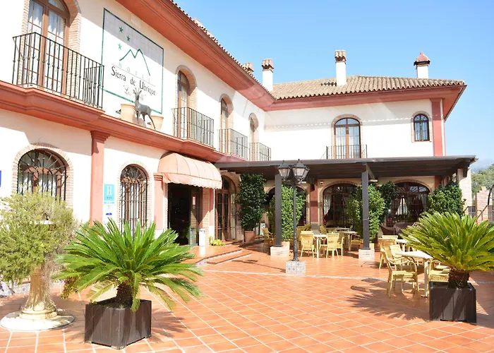 Hoteles en Ubrique