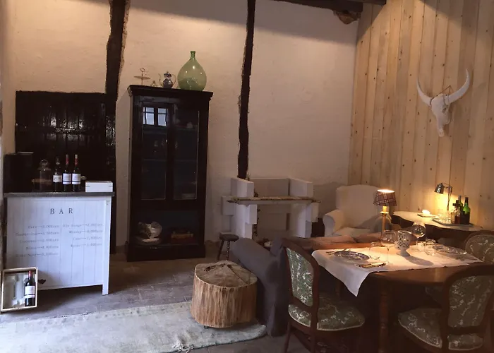 Boutique Hotel B&B Fleurie Saint-Amand-Mont-Rond