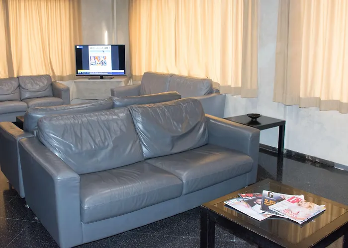 Hotel 7 Mari