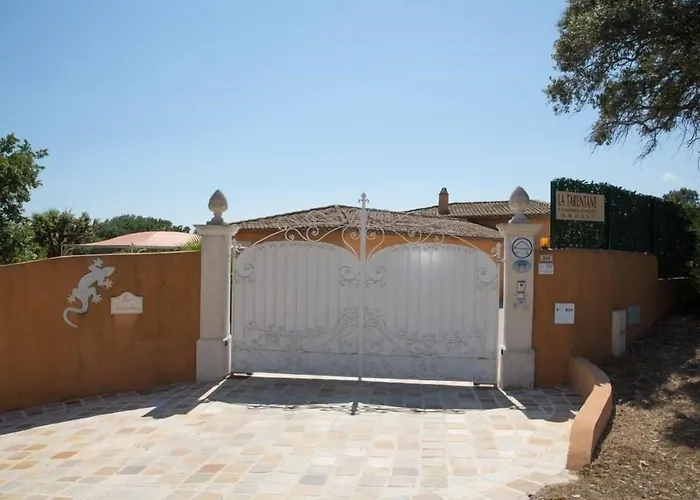 Hotel La Tarentane Grimaud