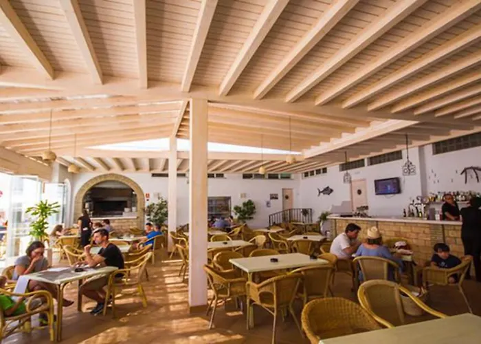 Hostal Doña Lola Marina Zahara de los Atunes