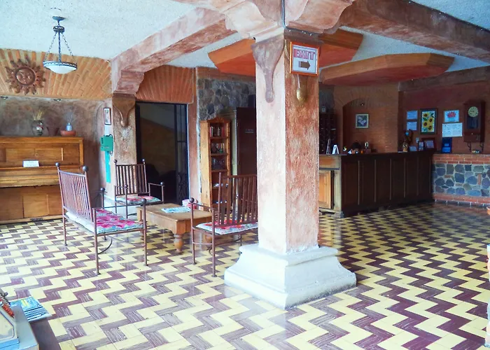 Hotel La Sin Ventura