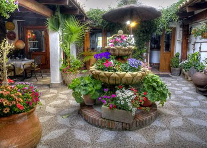 Hotel Almadrabeta