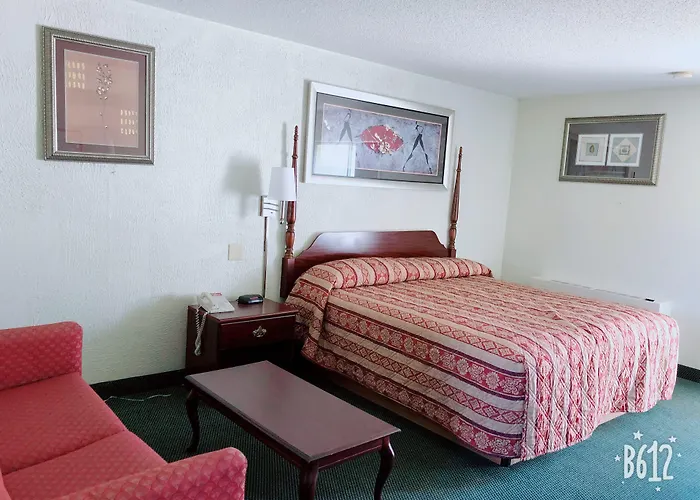 Hometown Inn Staunton Va Near Hwy 11 Greenville