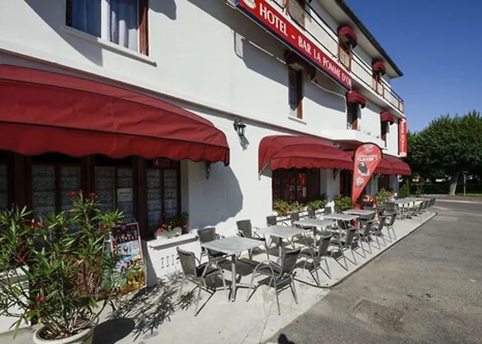 Hotel De La Pomme D'Or