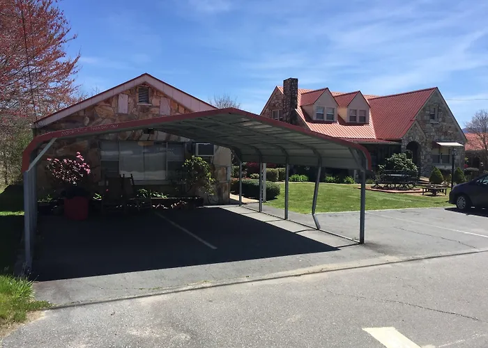 Phillips Historic Motel & Cottages Robbinsville
