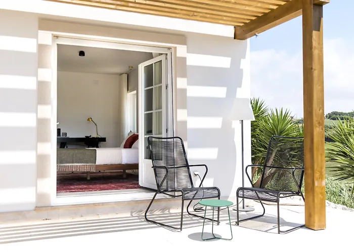 Emcasa Boutique Guesthouse Lourinhã
